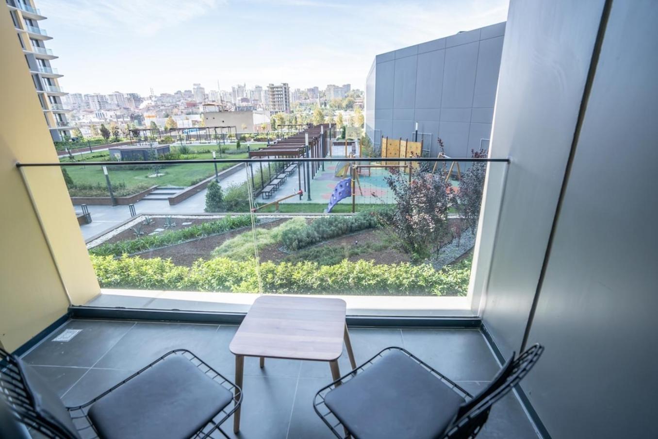 Apartment Stylish Getaway - Immerse Yourself In Luxury *